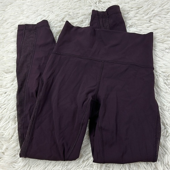 Lululemon Meant To Move 7/8 Tight 25" Black Cherry / Flocked Floral Black Cherry - Picture 1 of 5